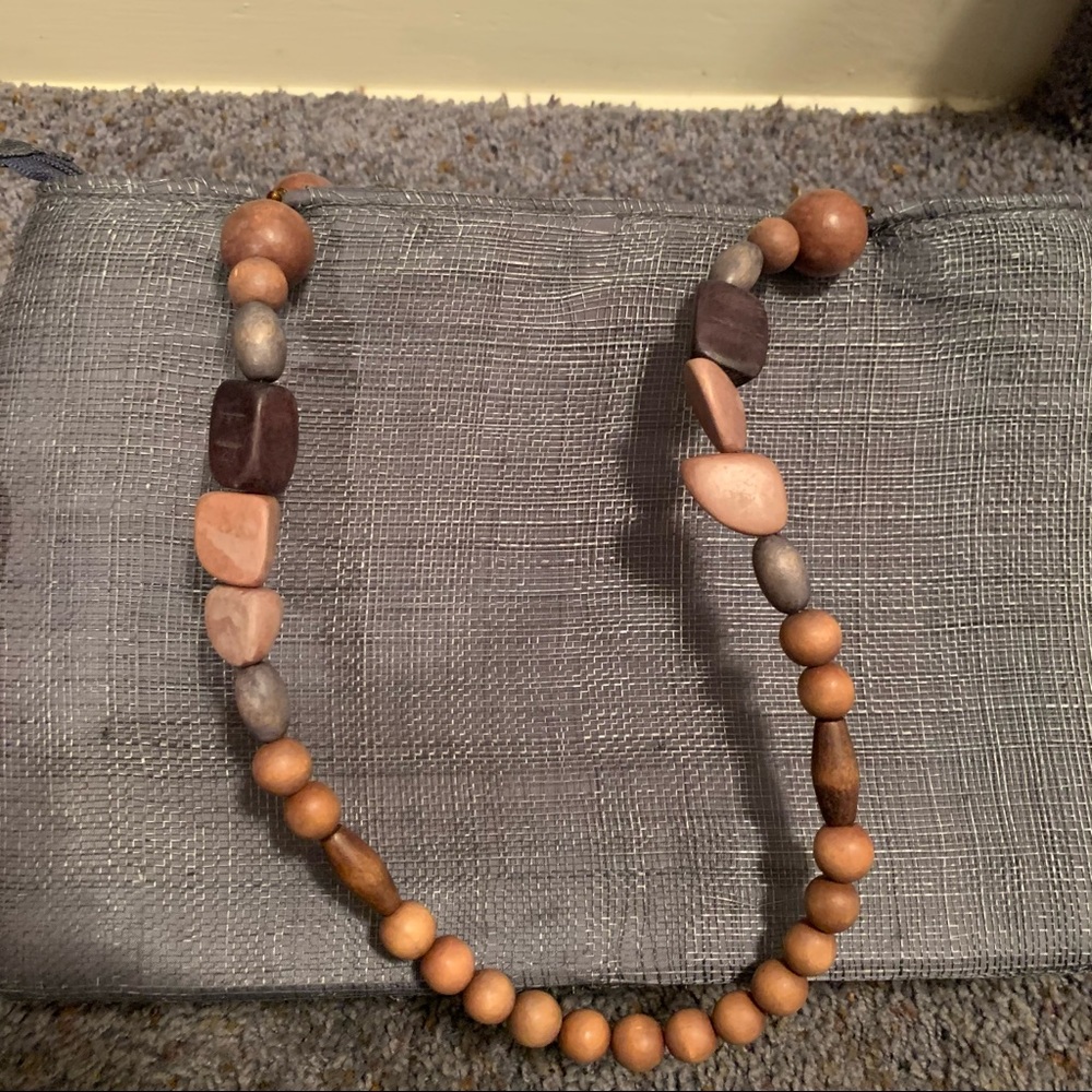 Cebu Purse with Wooden Bead Handle - Picture 2 of 6